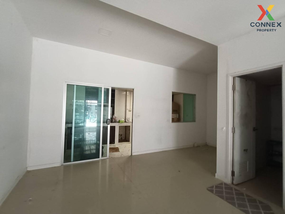 picture For Sale Townhouse/Townhome  ,  Baan Pruksa 136 Phraeksa-Sukhumvit , Phraek Sa , Mueang Samut Prakan , Samut Prakarn , CX-107543 ✅ Live chat with us ADD LINE @connexproperty ✅  - 4/11