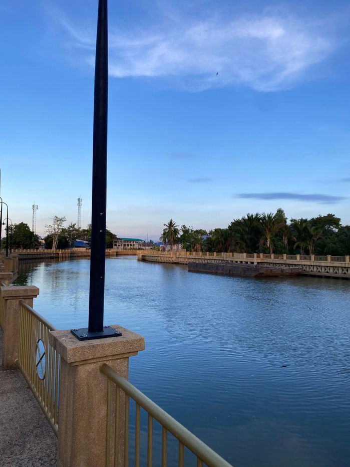 picture House with Land for Sale – 300 (Riverside Property in Peaceful, Private Location at Pattani) - 13/13