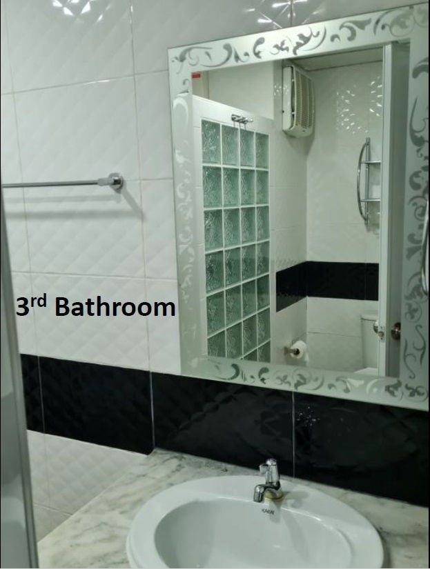 picture Corner 4-bedroom unit for sale in The Trio Garden Condominium - 42/44