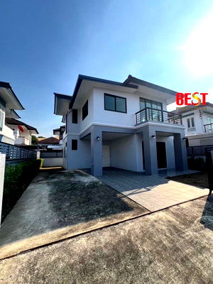 Houses for sale : Fully Renovated - House for Sale, The Tara Ramintra (Phraya Suren 35) – Ready to Move In