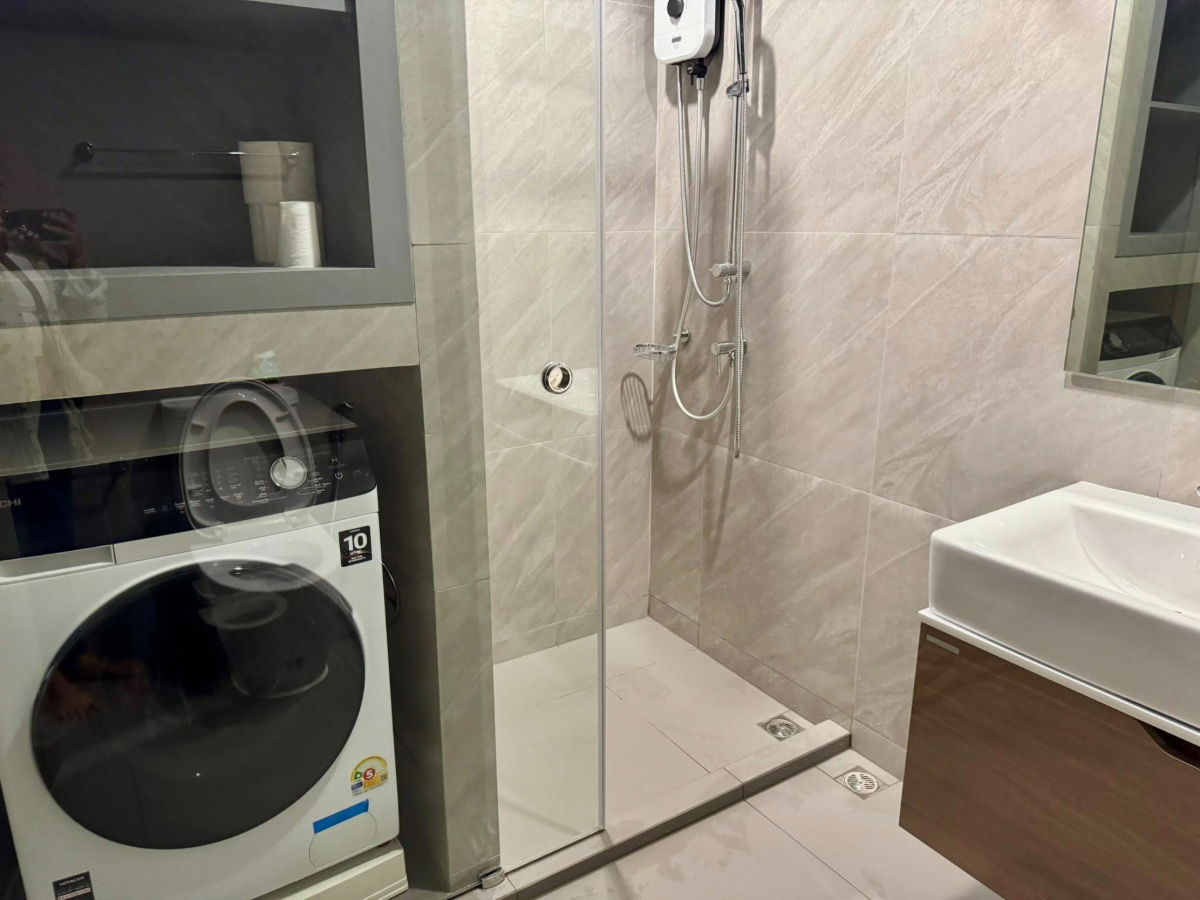 picture For rent Ideo Sukhumvit Rama 4, studio room, fully furnish, nearby BTS Phra Khanong. Ready to move in - 8/10