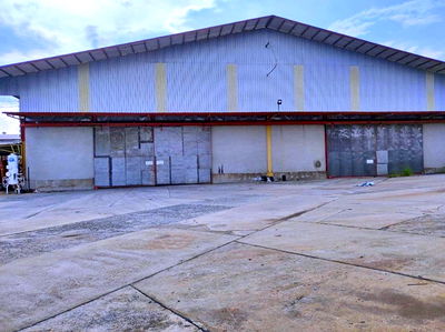 Factory for rent RIL Industrial Estate : The cheapest in the world 76 baht per sqm Rayong Industry Technical 1.1km. Warehouse for rent 4,216S