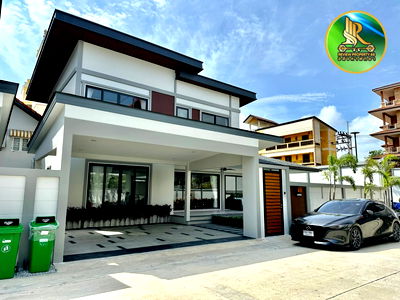 Houses for rent Chonburi : House Luxury for rent To beach only 5mins