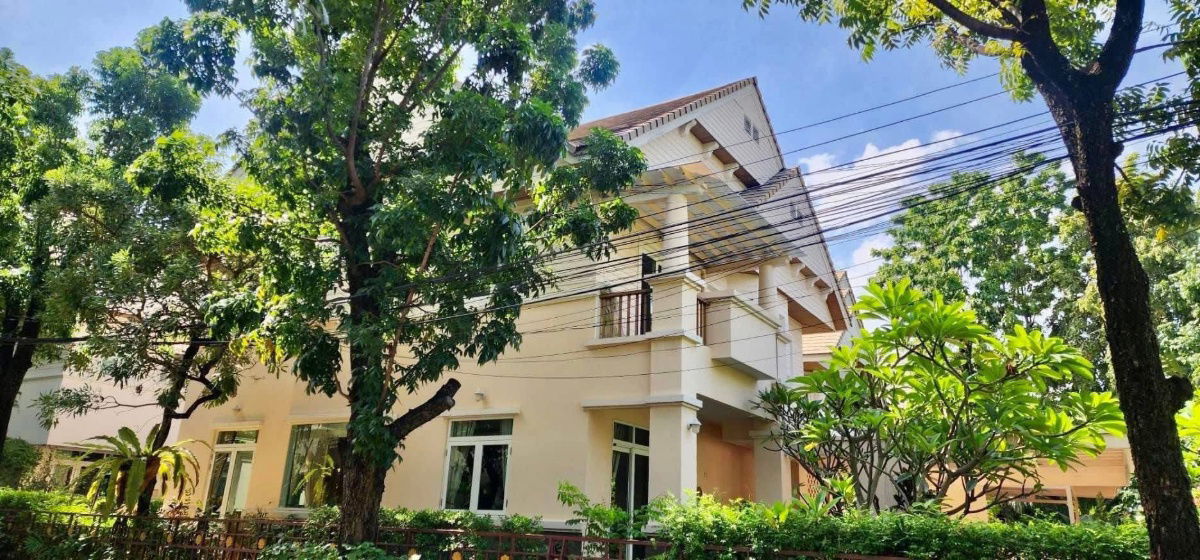 picture P0129 Sale! Panya Pattanakarn Village - 2/9