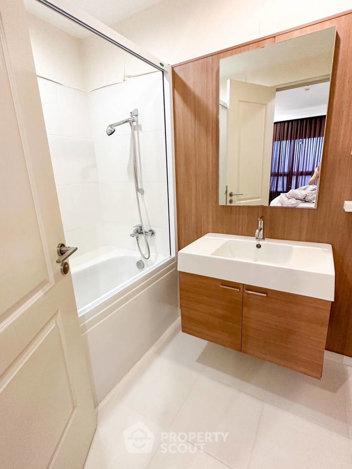 picture 2-BR Condo at Q House Sathorn near BTS Krung Thon Buri (ID 1916396) - 8/11