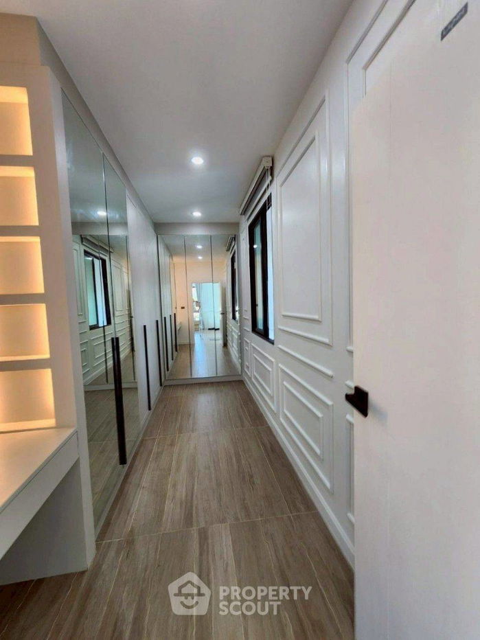 รูป บ้าน 4-ห้องนอน ที่ เดอะ วิลเลจ โดย ฮอร์สชู พอยท์ ใน หนองปรือ (ID 2175435) - รูปที่ 29/34