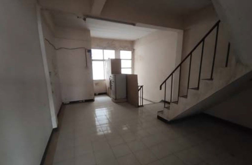 picture ตึกแถว 160 square meter Pathumthani Khlong Luang Khlong Nung for 1758000 THB - 4/8