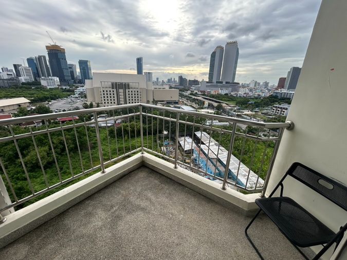 Condo for Rent at Supalai Wellington Floor 12A | 80.3 sq.m | 2 Bedrooms | 2 Bathrooms ,Close to Central Rama 9, The Street Ratchada