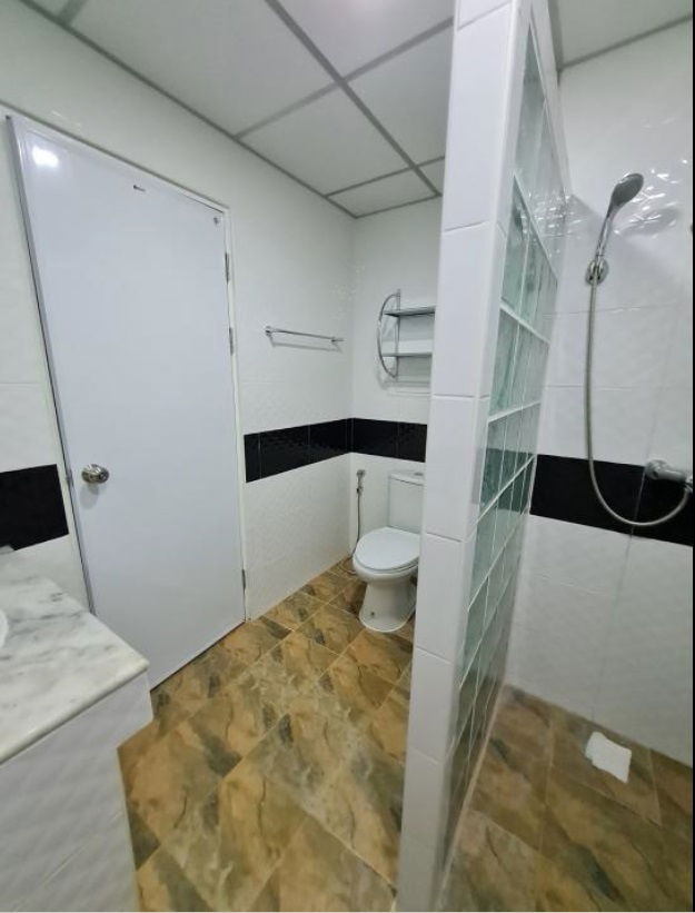 picture Corner 4-bedroom unit for sale in The Trio Garden Condominium - 44/44