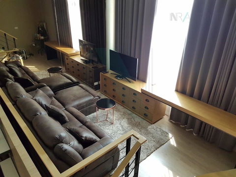 📌 For Rent 3-story Townhouse ARDEN PHATTHANAKAN 3 bedroom 4 bathroom