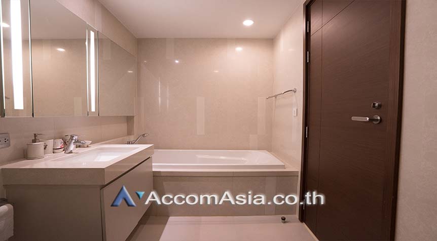 รูป 🔼🔽 AccomA 📩 Modern white-tone condo with city balcony in Sukhumvit at Quattro Thonglor (13000592) - รูปที่ 10/10