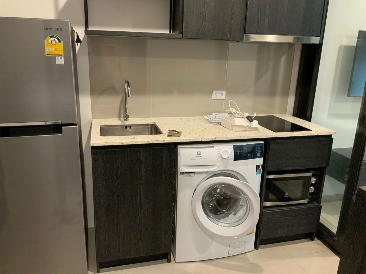 picture 🌿 WS1647 [For rent] XT Huai Khwang 💰 Rent only 17,500 baht/month 📍 MRT Huai Khwang - 9/11
