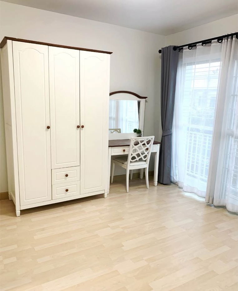 รูป 🏡 ทาวน์โฮม The Connect 20 วัชรพล 💥ให้เช่าเพียง 17,000 บาท/เดือน (รวมค่าส่วนกลางแล้ว) 📍ถนนเพิ่มสิน สายไหม - รูปที่ 9/10