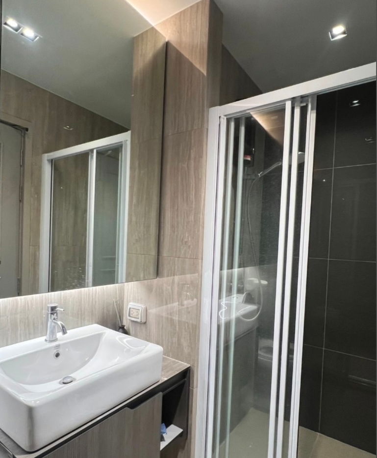 picture rent: The Parkland Phetkasem 56, large room, beautiful, ready to move in, near MRT Phasi Charoen. Interested, add Line @841qqlnr - 7/10