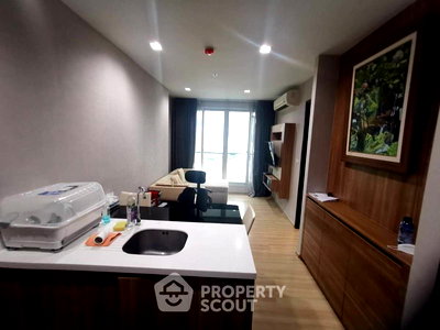 Condos for rent : 1-BR Condo at Rhythm Sathorn near BTS Saphan Taksin (ID 1985990)