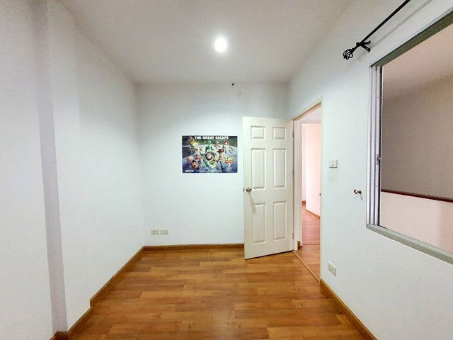 picture FOR RENT  TOWNHOUSE PROPERTY  15000 BAHT per MONTH - 7/17