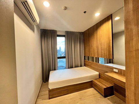 Ideo Q Ratchathewi【𝐒𝐄𝐋𝐋 & 𝐑𝐄𝐍𝐓】🔥ห้องโปร่ง แบ่งสัดส่วนดี อยู่สบายทั้งทำงานและพักผ่อน🔥  ติดต่อไลน์ไอดี: @hacondo