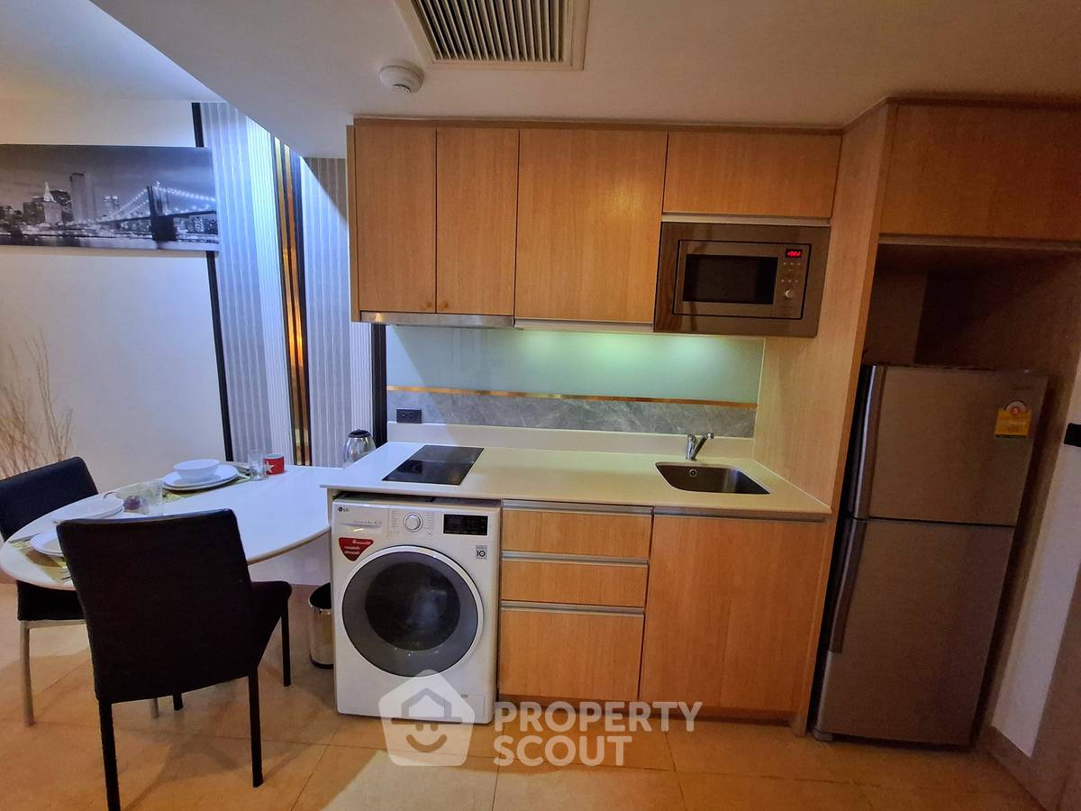 picture 1-BR Condo at The Cliff Condominium Pratumnak close to Pattaya (ID 1528492) - 14/16