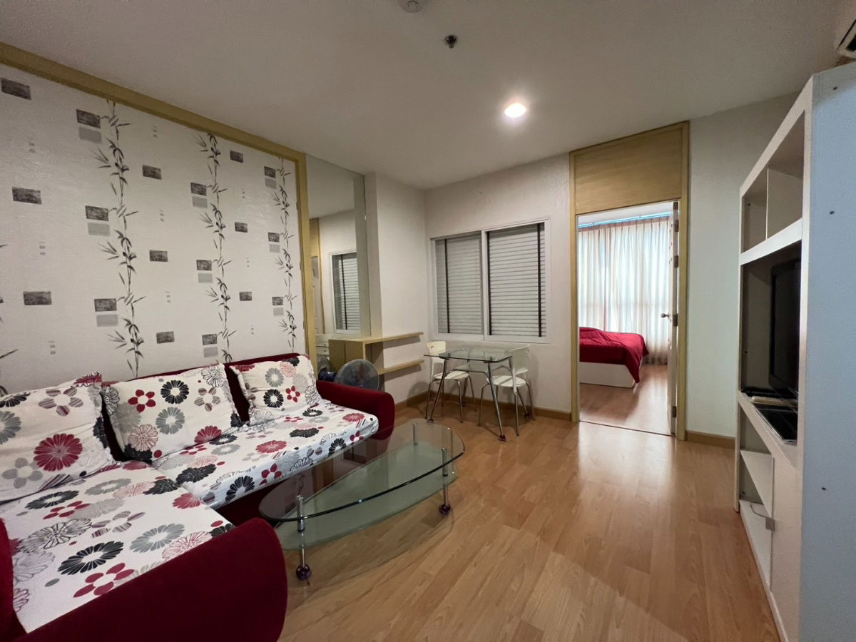 picture Available 1Aug25! Life Ratchada36. 1bed 41sq.m.  Line id: @pfagent - 4/8
