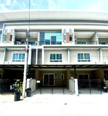 Townhouses for sale Rattanathibet Road : For Sale, 3-storey townhouse, Vision Smart Life Village, Area 17.50 sq.wah. 3 bedrooms 3 bathrooms