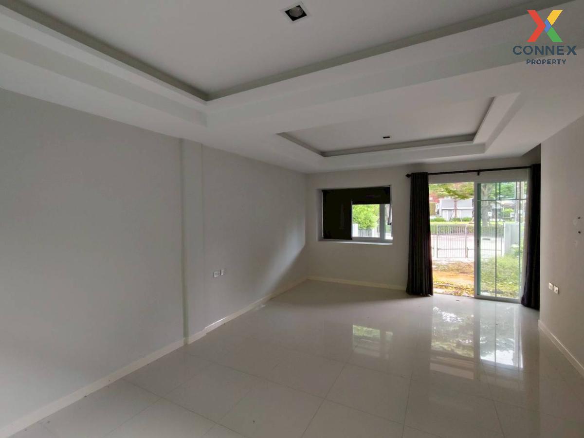 picture For Sale Townhouse/Townhome  , Indy 2 Srinakarin , Bang Mueang , Mueang Samut Prakan , Samut Prakarn , CX-124222 ✅ Live chat with us ADD LINE @connexproperty ✅  - 9/12