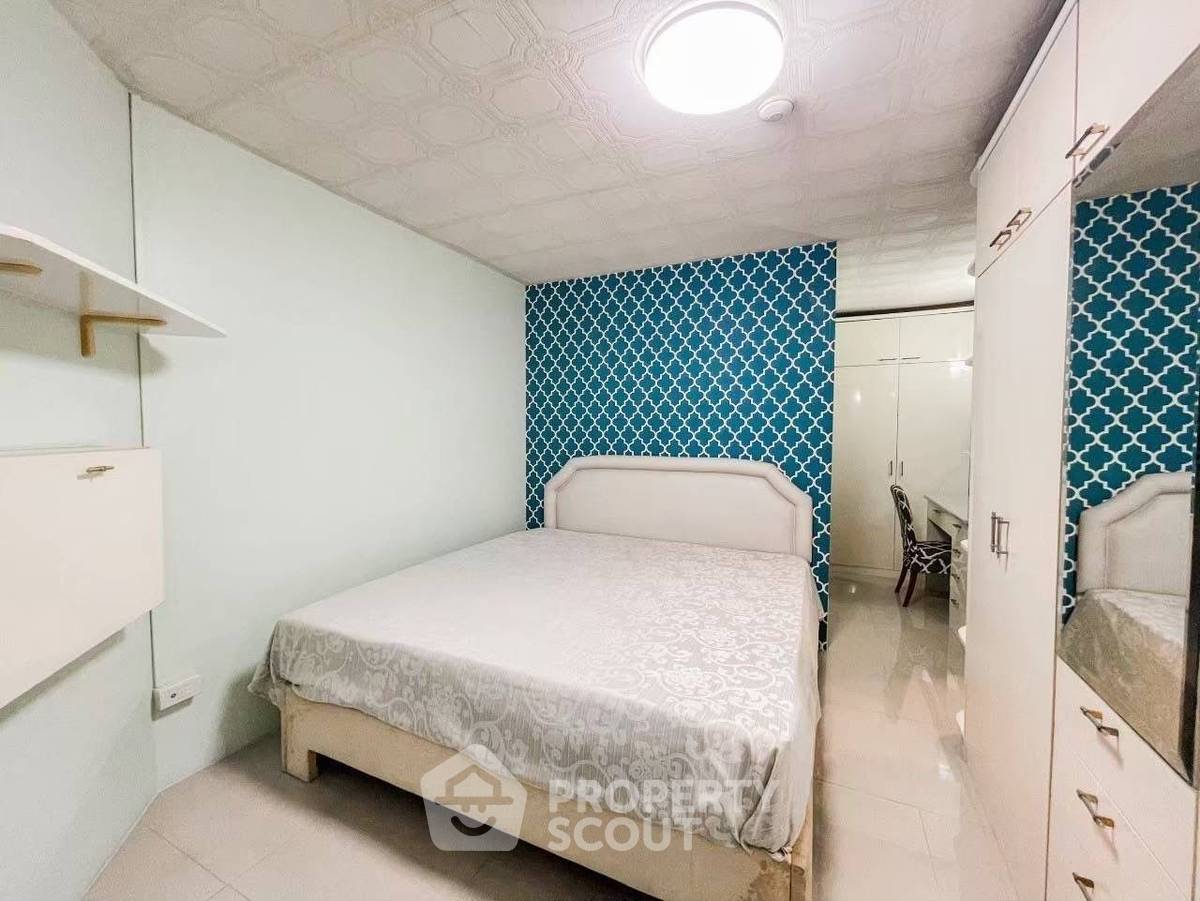 picture 2-BR Condo at Floraville Condominium near ARL Hua Mak (ID 2042227) - 8/11