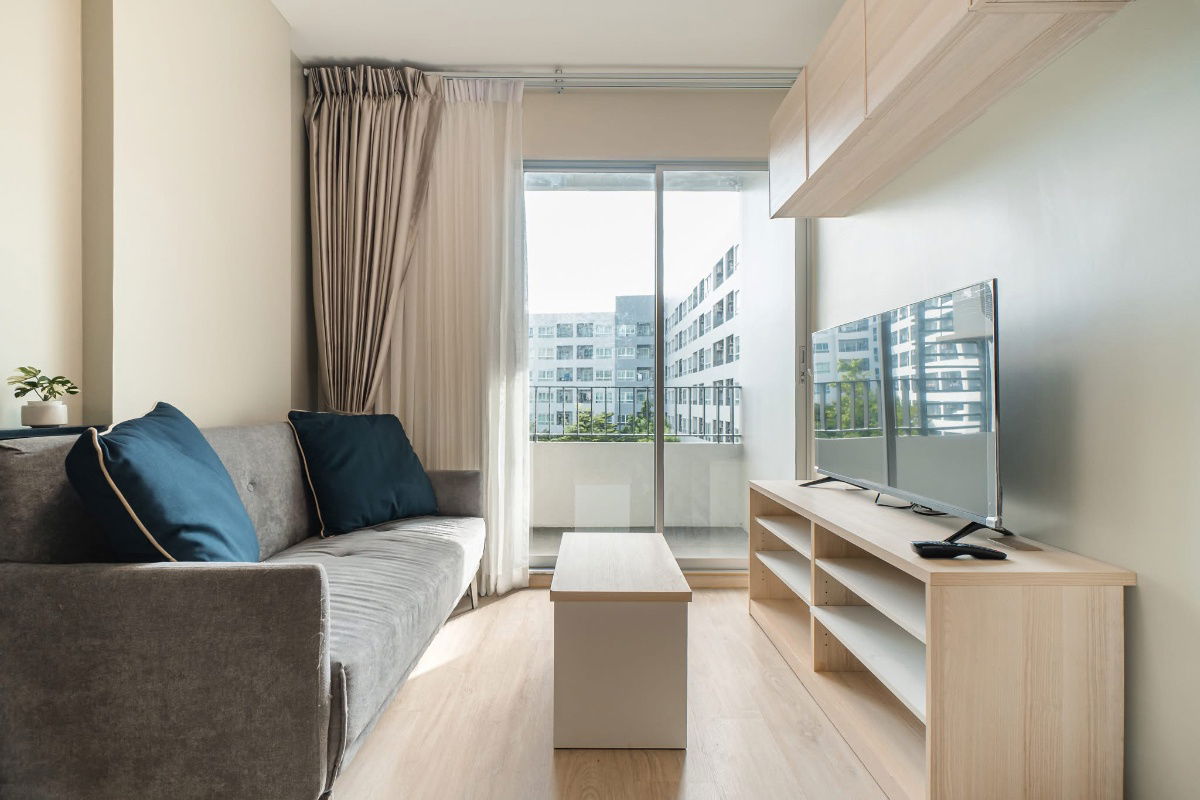 picture P1107 Condo for rent Elio Del Ray, corner room, pool view, beautifully decorated room, fully furnished, washing machine, ready to move in immediately. - 11/27