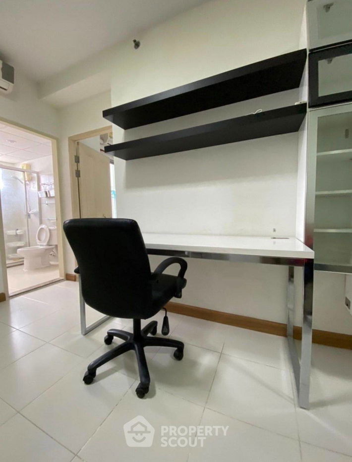 picture 1-BR Condo at Supalai Park Asoke Ratchada near MRT Phra Ram 9 (ID 1736941) - 2/11