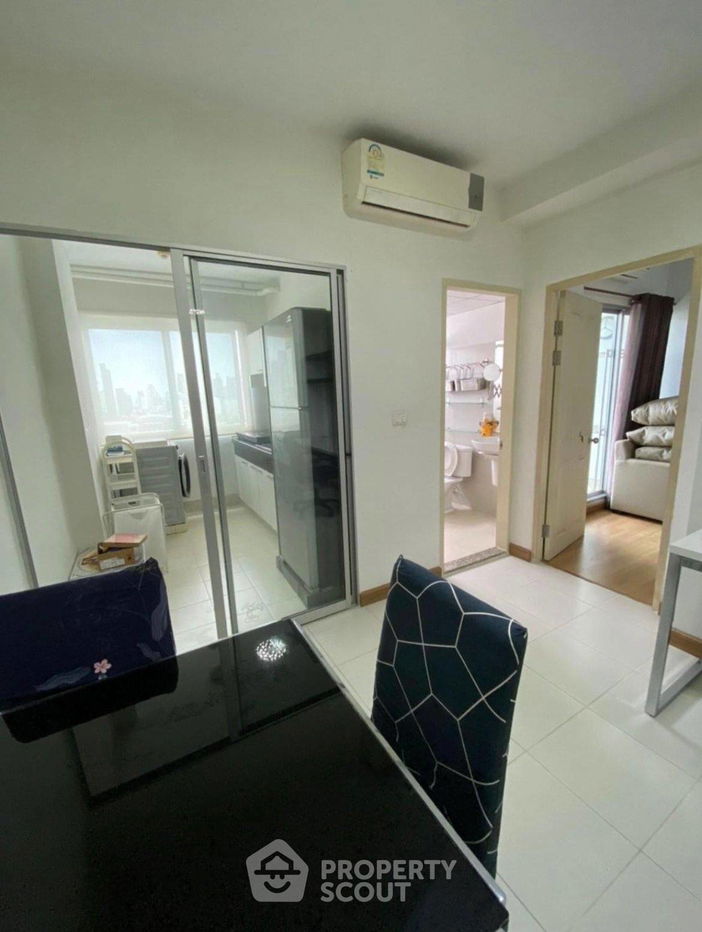 picture 1-BR Condo at Supalai Park Asoke Ratchada near MRT Phra Ram 9 (ID 1736941) - 3/11