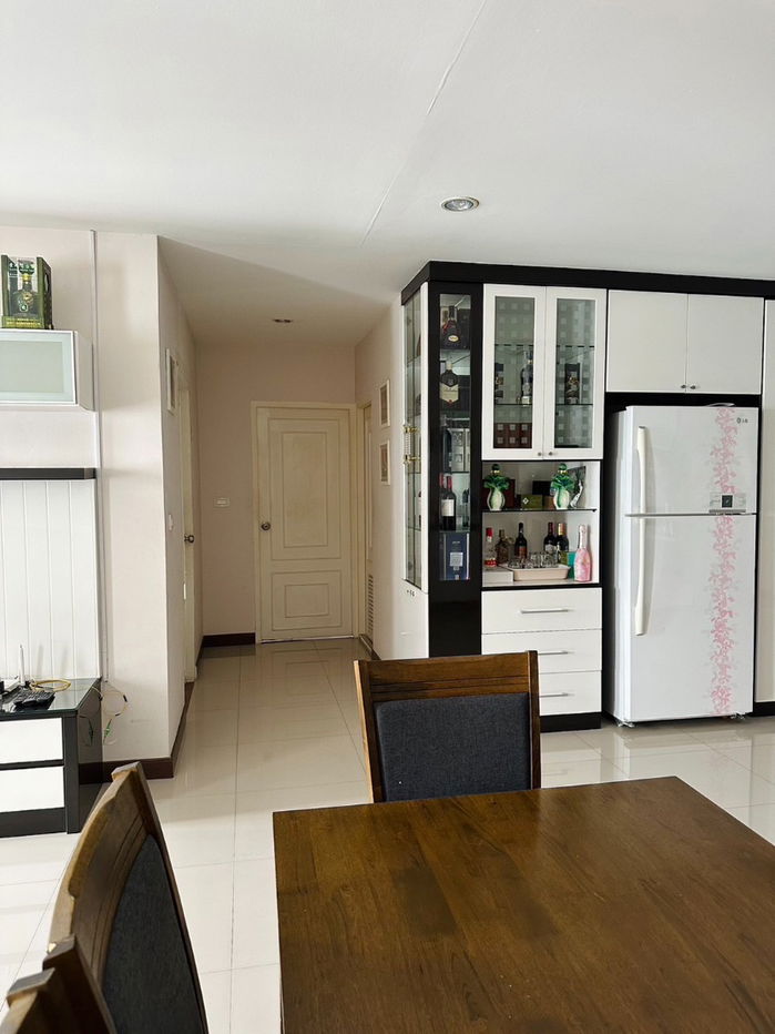 picture Two-bedroom unit for sale in NS Tower Bangna Condominium, 2 minute walk from Central Bangna Department Store - 4/16
