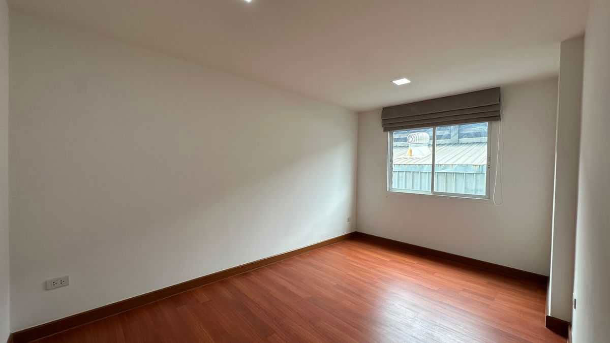 picture Townhouse for rent 📍 On Nut 46 – Srinakarin 36 | Near MRT Srinakarin 38 only 1.2 km. - 11/16