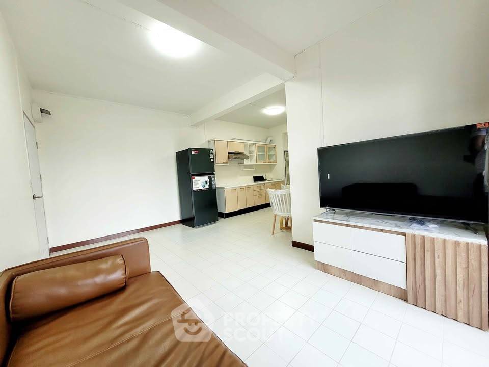 รูป คอนโด 2-ห้องนอน ที่ โมเดิร์นโฮมเพลส ใน สวนหลวง (ID 2223750) - รูปที่ 2/8