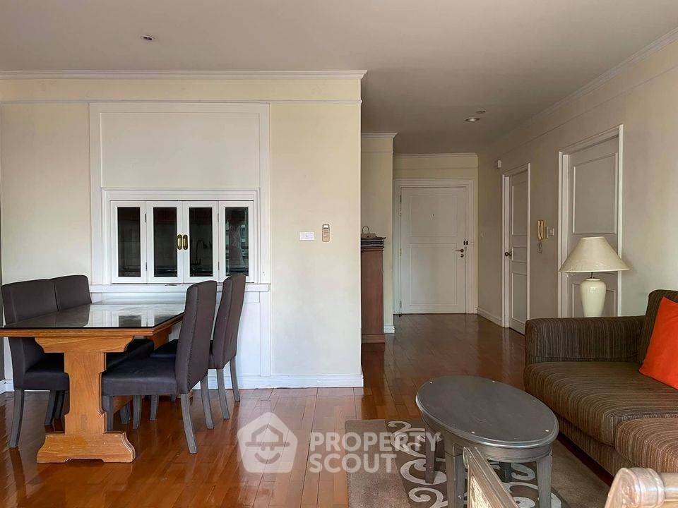 picture 2-BR Condo at Sathorn Gardens near MRT Si Lom (ID 482757) - 26/26