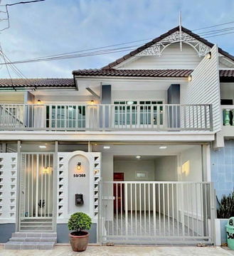 ขายบ้านรีโนเวท หมู่บ้านพฤกษา 18 ทาวน์เฮาส์ 2 ชั้น พื้นที่ 18 ตร.ว. ขายเพียง 2.19 ล้านบาท