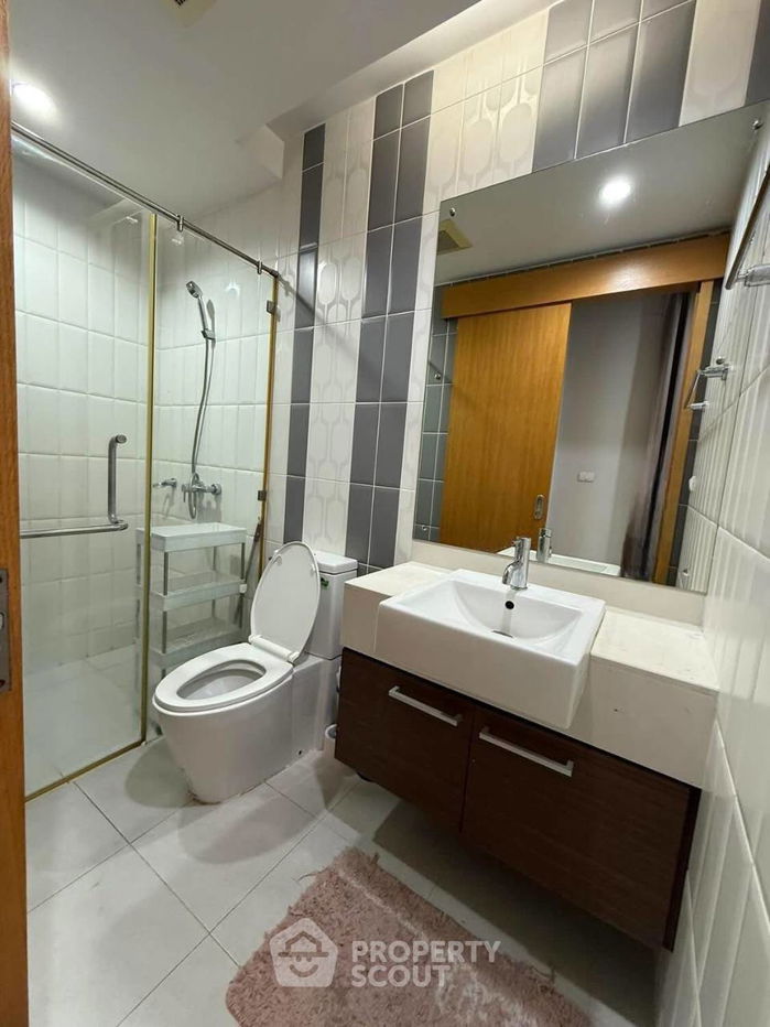 picture 1-BR Condo at Circle Condominium near MRT Phetchaburi (ID 2151227) - 5/9