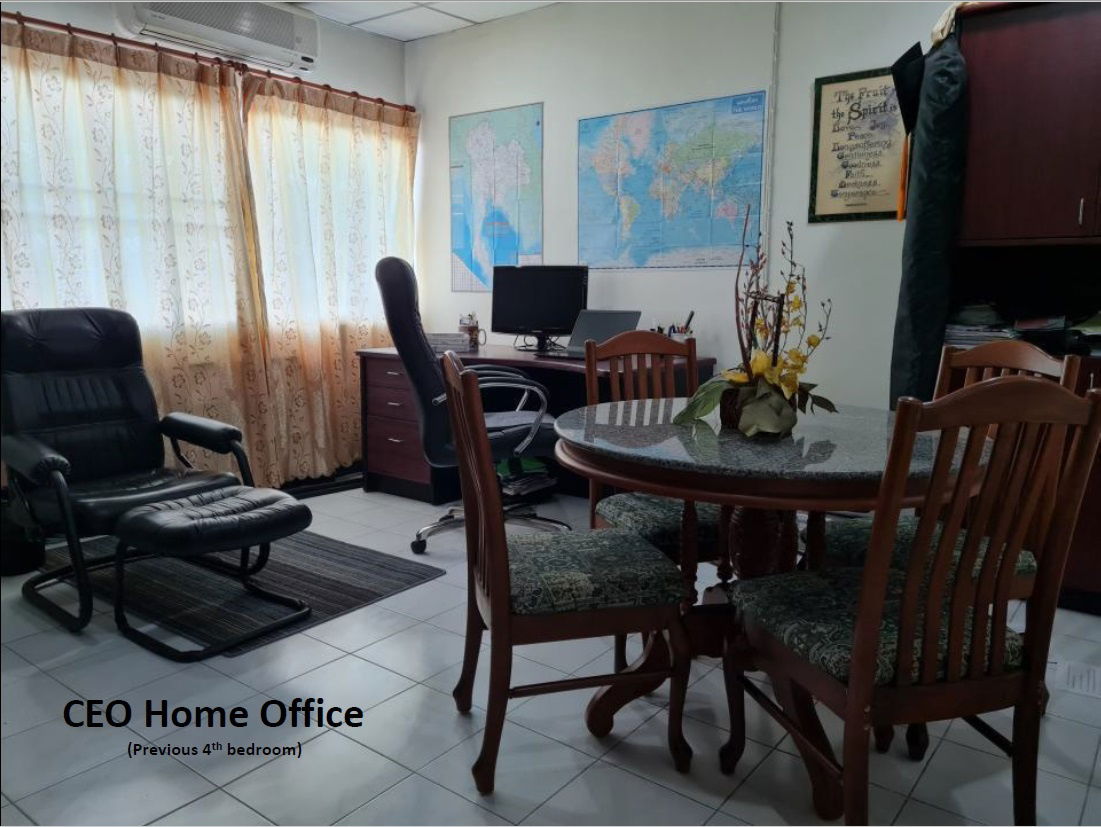 picture Corner 4-bedroom unit for sale in The Trio Garden Condominium - 1/44