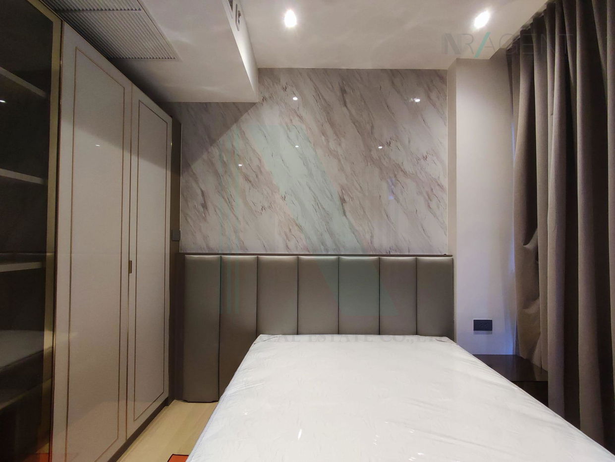 picture 🎉 For Rent Condo ASHTON ASOKE-RAMA 9 Building Omega, Floor 23,1 bed room, Room size 32.00 sqm - 2/8
