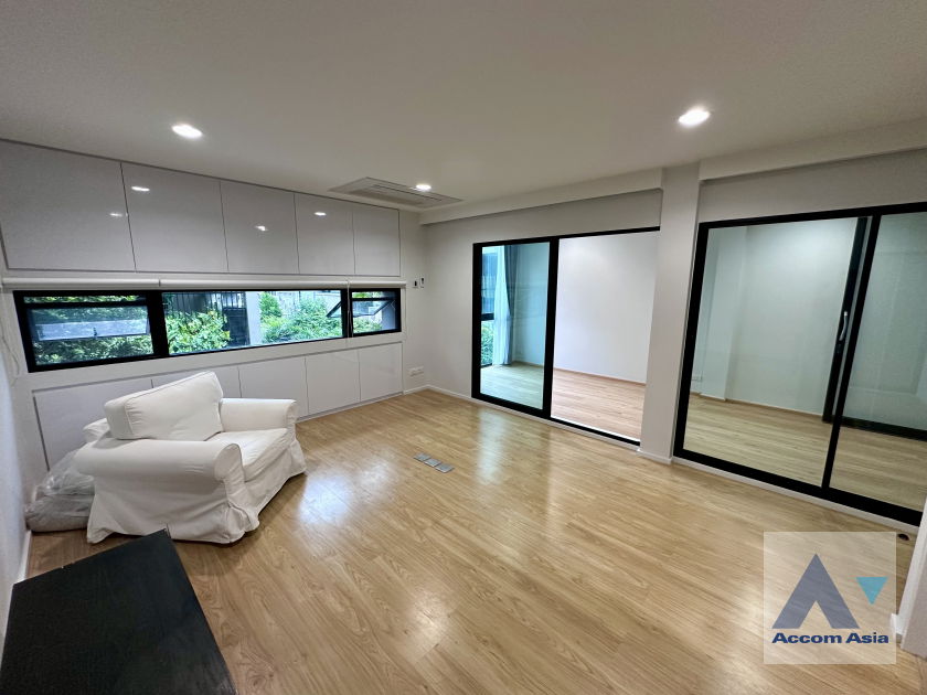 รูป 🔼🔽 AccomA 📩 Garden View 5 BR Townhouse @ (AA44279) - รูปที่ 7/20