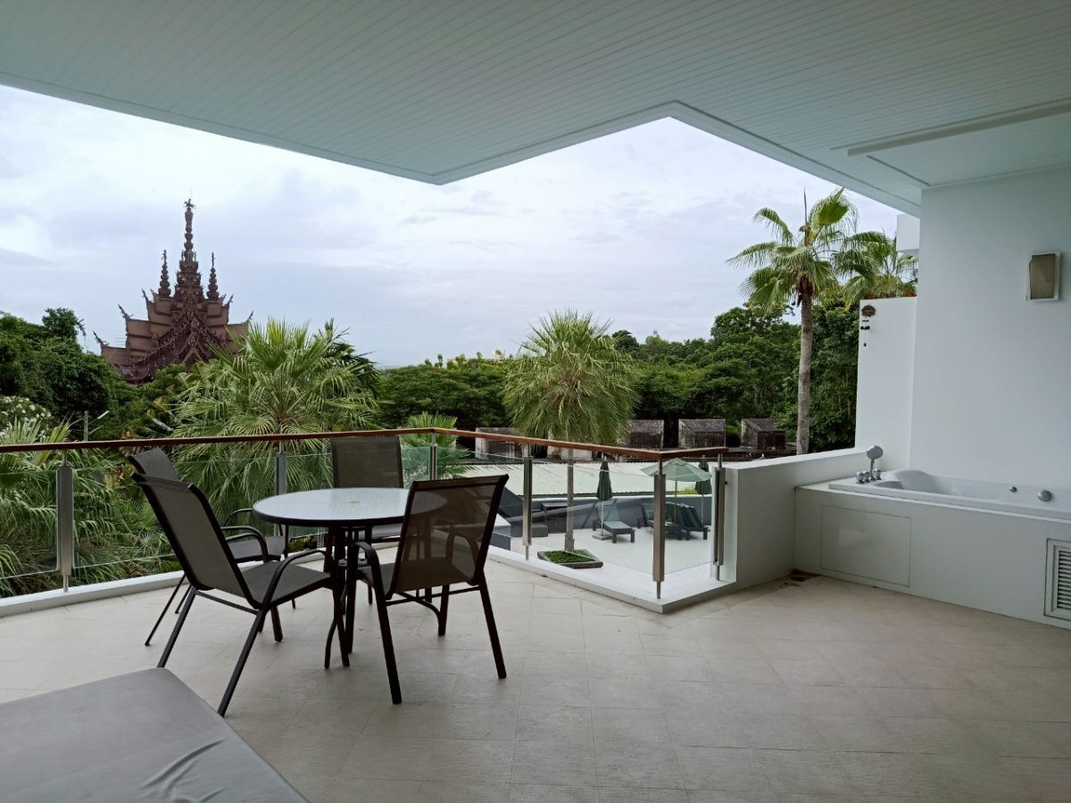 picture Luxury 2 bedroom condo for rent  - 9/10