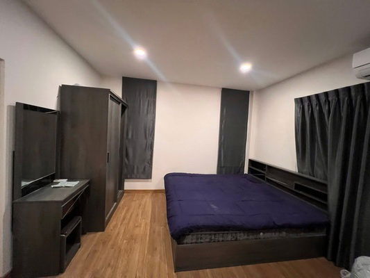 รูป [ให้เช่า] หมู่บ้าน เซนโทร วิภาวดี / 4 ห้องนอน 5 ห้องน้ำ / 63 ตรว. 200 ตรม. **65,000** บ้านเดี่ยวหลังมุมโครงการหรู ใกล้โรงเรียนนานาชาติฮาร์โรว์กรุงเทพ - รูปที่ 9/12