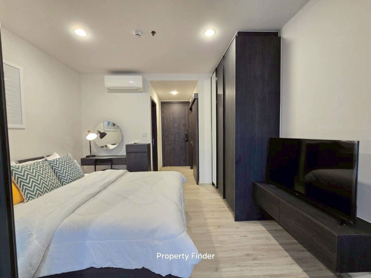 picture Condo for Rent : XT Huaikhwang  Schedule a viewing 👉 Line: @propertybkk1 - 7/16
