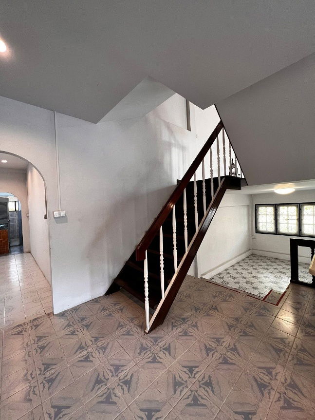picture B1000 Detached house for rent, 3 bedrooms, 600 square wah, city centre, near ICon Siam and golden BTS, ready to move in! - 7/13