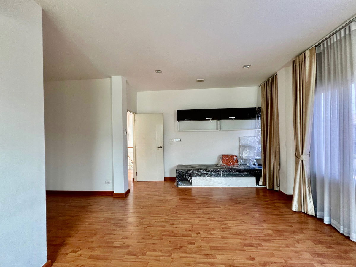 picture 🏡 Urgent Sale! Detached House at Casa Ville Bangna – Thepharak 🔥 Special Price – Re-listing After Reservation Canceled | Best Deal in the Project! - 25/43