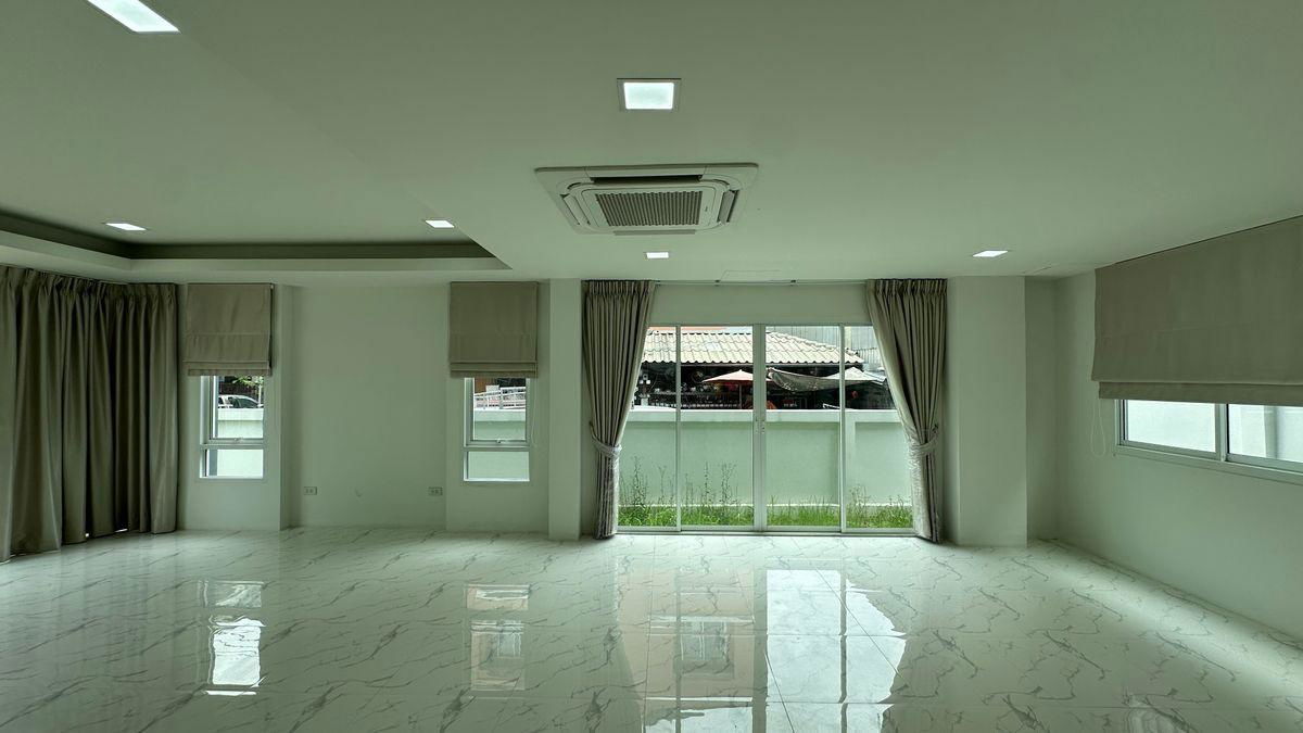 picture Townhouse for rent 📍 On Nut 46 – Srinakarin 36 | Near MRT Srinakarin 38 only 1.2 km. - 14/16