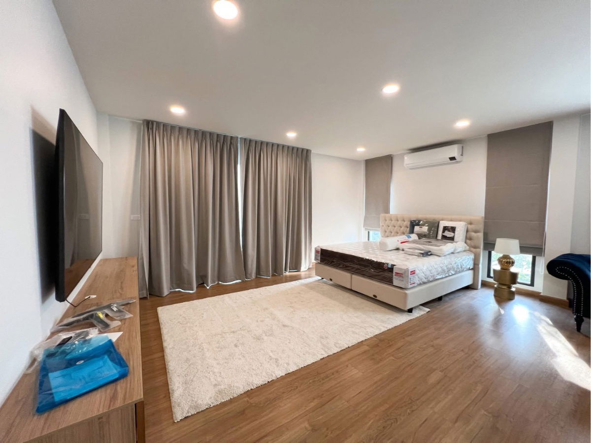 picture P0124 For Rent!!!! Centro Bangna - 4/13
