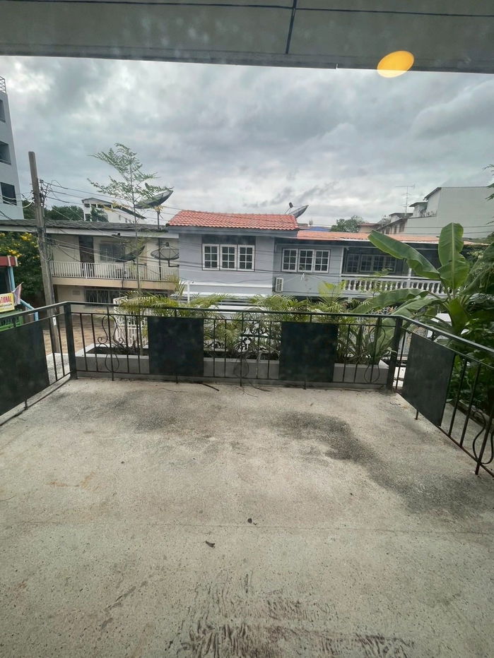 picture 🏡 Single house for rent in the heart of Sukhumvit | Pridi Banomyong 42, Soi 6, near APL Sukhumvit 71, 40,000 baht, property code: RS984 - 3/10