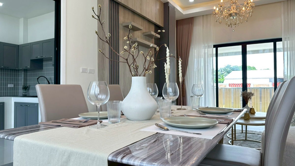 picture New Homes Near International Schools! 10 Mins to Regent & Rugby. From 3.89M THB. - 12/29