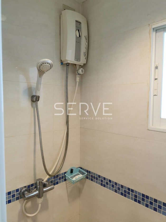 picture 1 Bed Large Room Nice Room City View Good Location Close to MRT Huai Khwang 0 m. @  Life @ Ratchada-Huay Kwang - 9/10