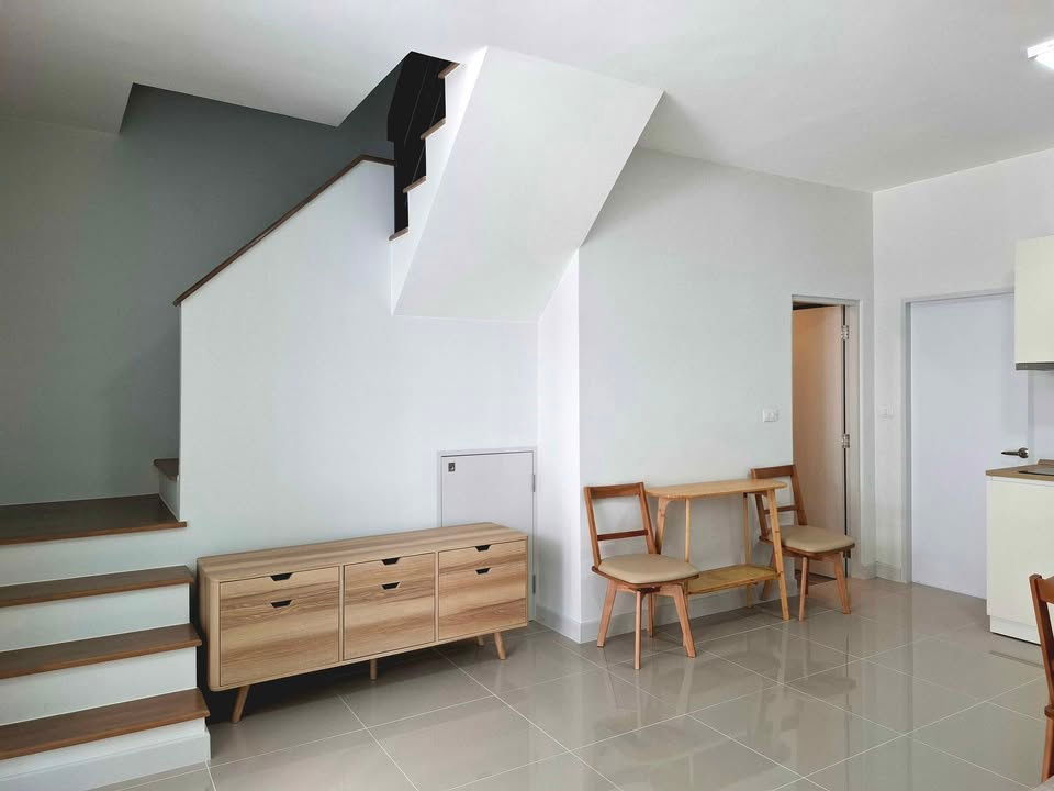 picture R2555 Townhome For Rent Pleno Sukhumvit Bangna 2 - 2/10