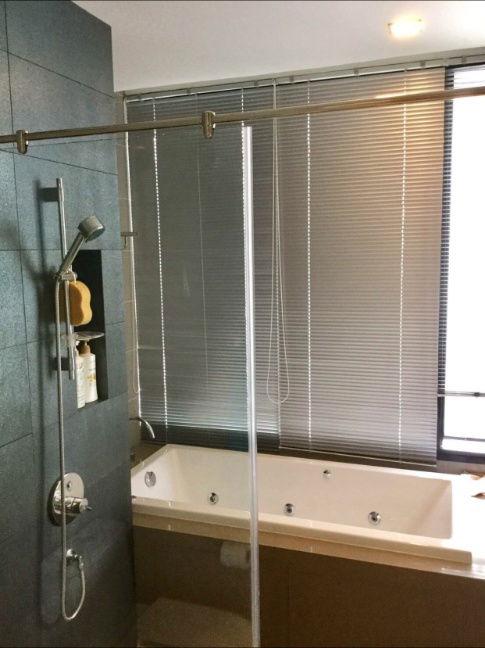 picture One-bedroom Condominium unit for rent in M Silom, near Chong Nonsi BTS Station - 5/9